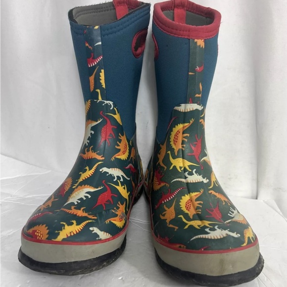 Bogs K Classic Youth Size 5 Dino Rain Boot Pull On waterproof Flaw - Picture 5 of 15